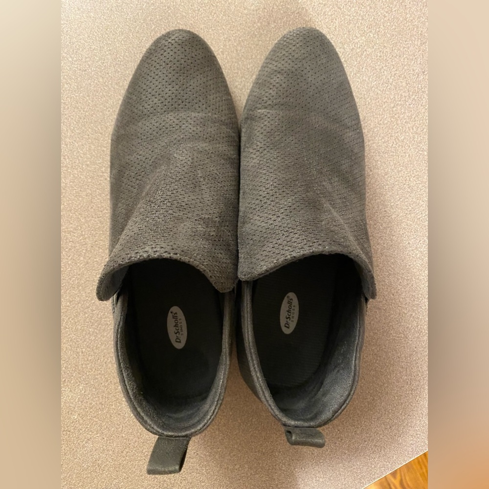 Very nice Dr. Scholls short boots